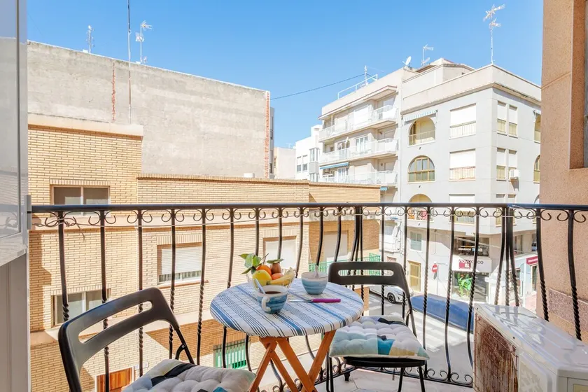 Legado Marino: Boutique Apartment with Air Conditioning, 200m from the Sea - Image 1