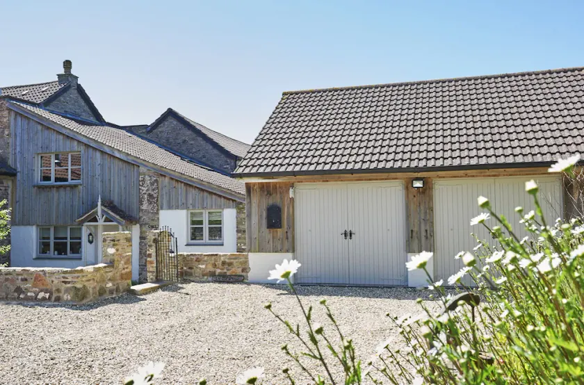 RÄDDNINGS PRISER FÖR GORGEOUS BARN CONVERSION - Image 1