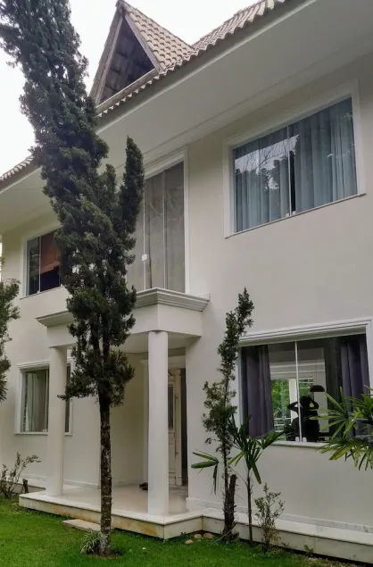 5 bedrooms in the best location in Angra + Boat for excursions (Optional) - Image 1