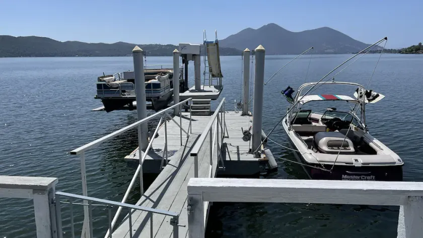 One of the best bass fishing lakes in America! Water sports heaven! - Image 1