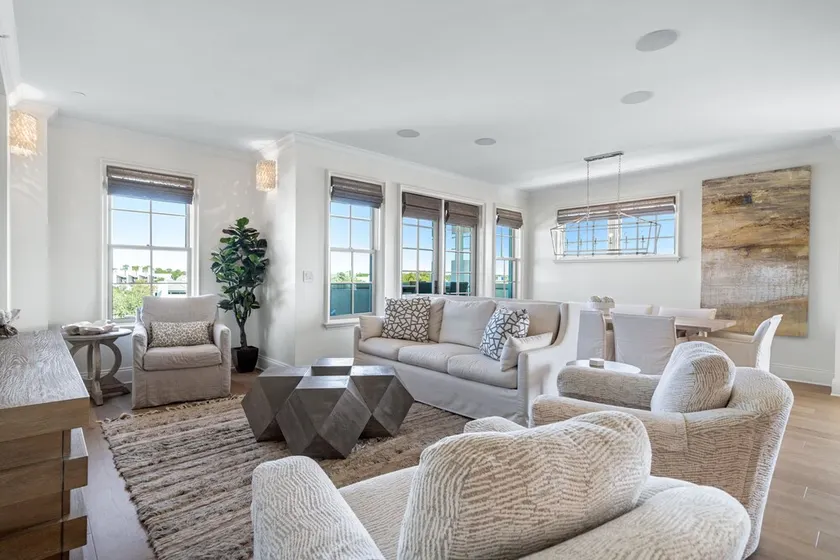 Unwind at the Georgetown | Centrally located 4-bedroom 3-bath condo in Rosemary Beach! - Image 1
