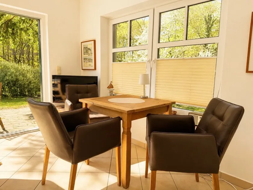 Holiday home Emma - apartment 2 - Image 1