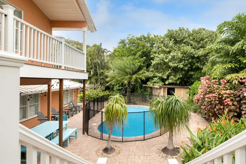 Beachside OASIS - Private Pool - Steps to private beach & restaurants - Image 1