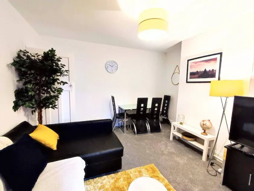 Located next to Cambois Beach. A perfect place to stay for group or family trips - Image 1