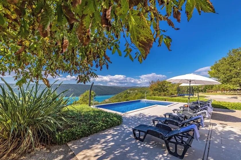 Seaview Pool House Mytilus - Image 1