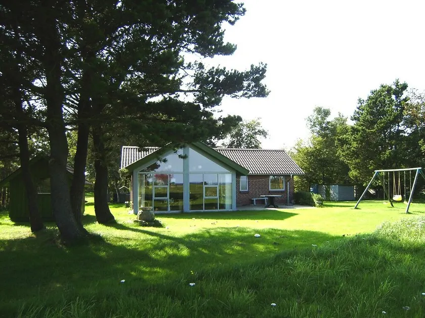 95 sq. metres lovely holiday cottage in fantastic location with fiord view. - Image 1