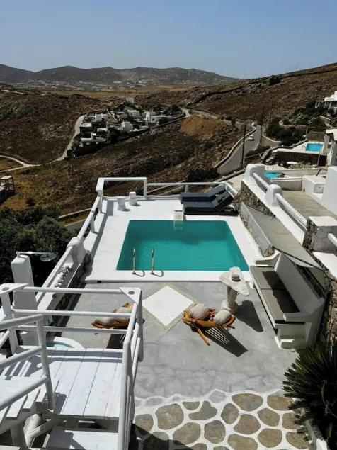 Panormos Beach Escape Dreamy Coastal Villa - Image 1