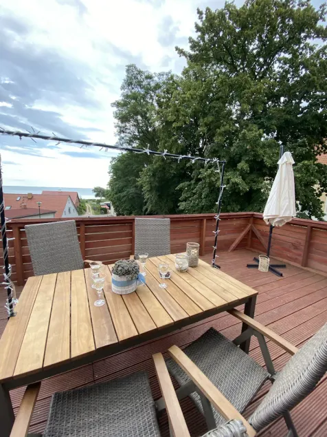 Auszeit im Ferienhaus mit Meerblick - Image 1