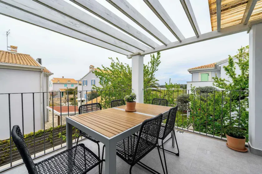 Holiday apartment with air conditioning and Internet - Image 1