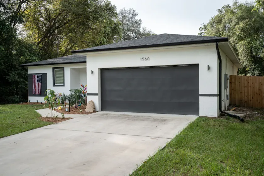 Brand New, Dog Friendly, 3Bd 2Ba, Great Location - Image 1