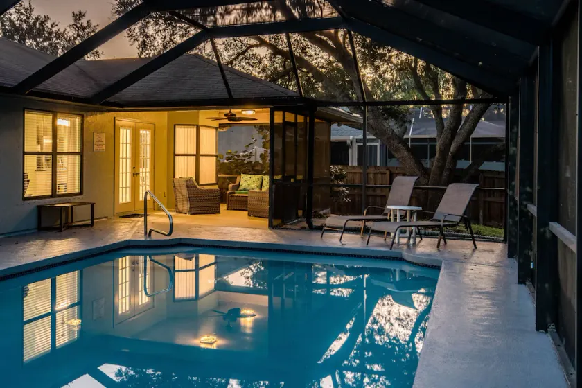 Pet Friendly! Huge Heated Pool Quiet Neighborhood Close to Beach Gr8 4 Families! - Image 1
