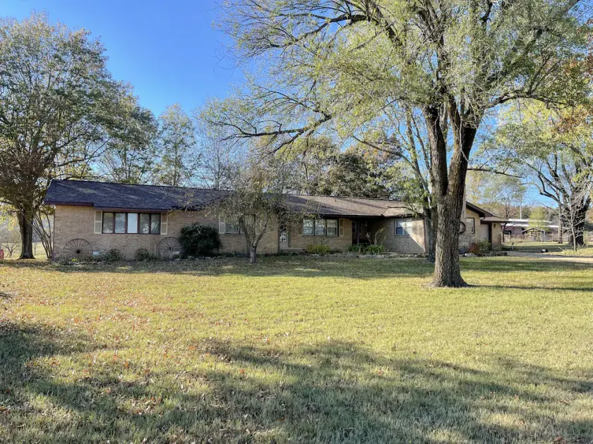 The Ranch House - Image 1