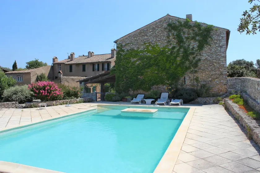 \"La Bergerie\": small charming house near the Gorges du Verdon, Aix en Provence - Image 1