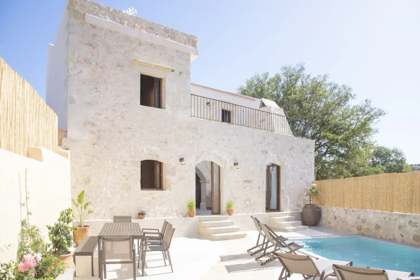 Villa Evelyn is a retreat of relaxation close to Rethymno - Image 1