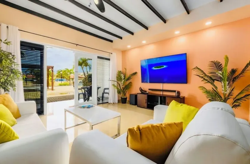Eagle Beach Condominiums Melon - Image 1