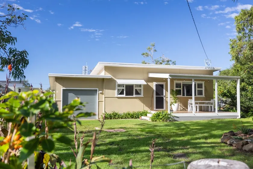Mahi Beach House - Image 1