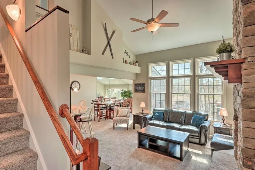 Fresh Bright and Clean Mountainside Villa w free Beach&Pool Access - Image 1