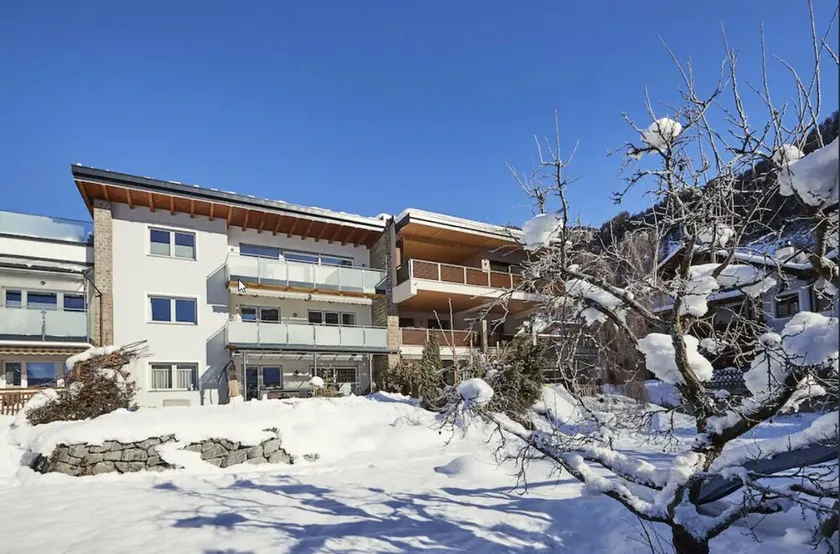 Top-Modern Apartment in a Prime Location – Right in the Heart of Tyrol. - Image 1