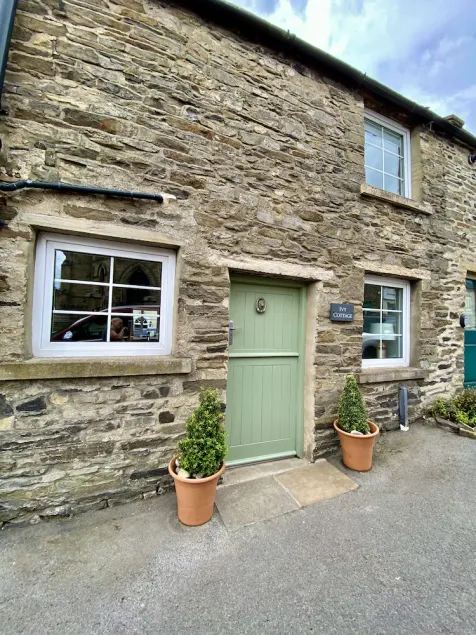 Cosy Welcoming Stone Cottage - Image 1