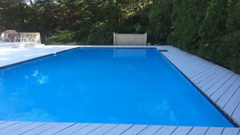 Nyrenoverad oas med privat pool / spa 1/2 mil till Popponesett Inn. - Image 1