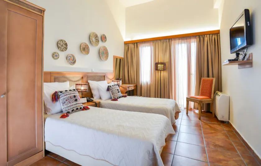 Deluxe Double Room / Varos Village Boutique Hotel - Image 1