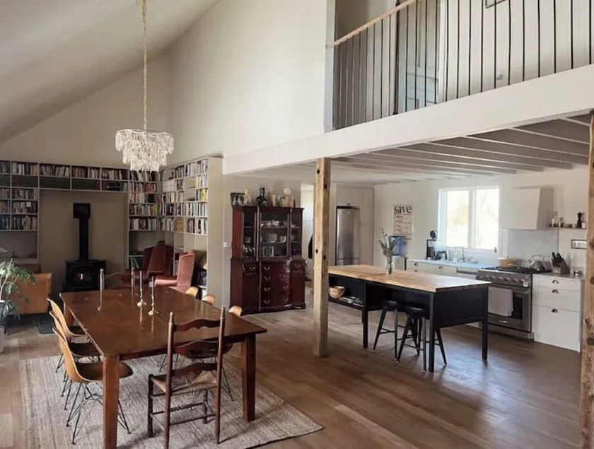 Modern Farmhouse Retreat - Image 1
