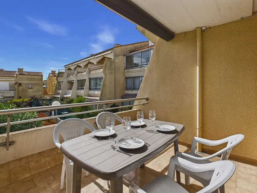 Appartement T2 avec Terrasse, Piscine et Parking Privé - 4 Pers. - Image 1