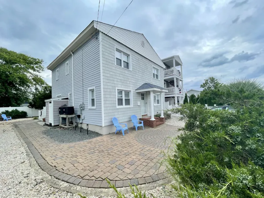 Perfekte Lage auf LBI für junge Familien, nur wenige Schritte vom Bay Beach und dem Spielplatz entfernt - Image 1
