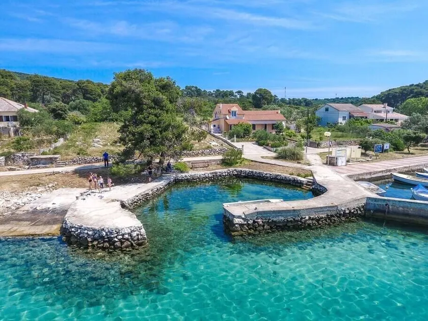 Beachfront Holiday House Zita - Image 1