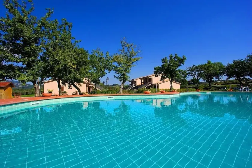 Casa Pegaso A: A welcoming apartment built on a hillside, surrounded by meadows and woods. - Image 1