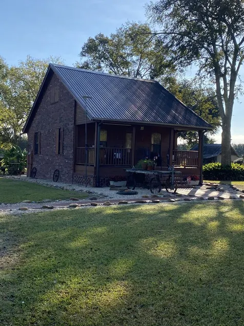 Cajun Country at its best. Private Acadian style guest house on estate property. - Image 1