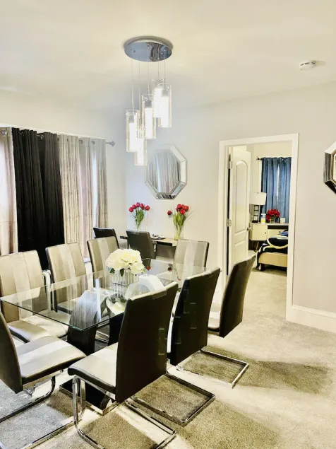 fearlessrose vacation Rental 198 - Image 1