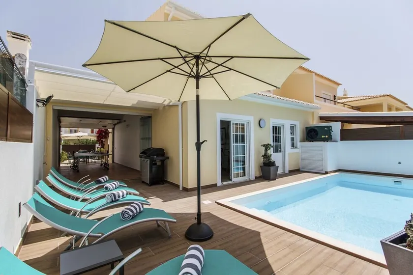 Villa Tucana – Villa für 10 Gäste in Lagos mit privatem Pool und 1 km Entfernung zum Strand - Image 1