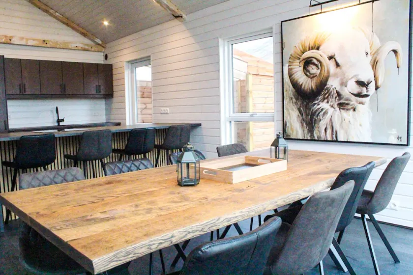 Fensalir · hot tub, sauna, EV – 3BR + guesthouse near Golden Circle, sleeps 8 - Image 1