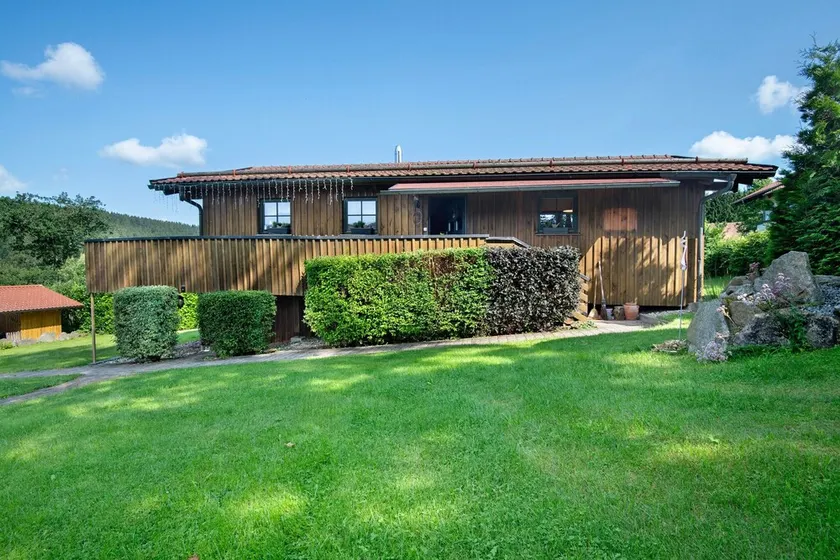 Chalet 'Pröllerhütte' with Private Terrace and Private Garden - Image 1