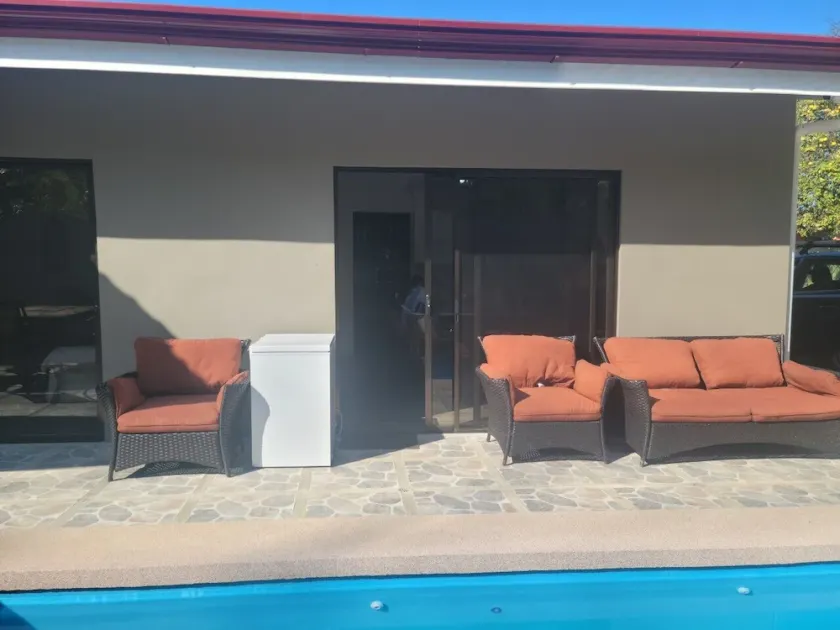 Beautiful and unique modern house, private, with pool, charcoal grill, and  WiFi - Image 1