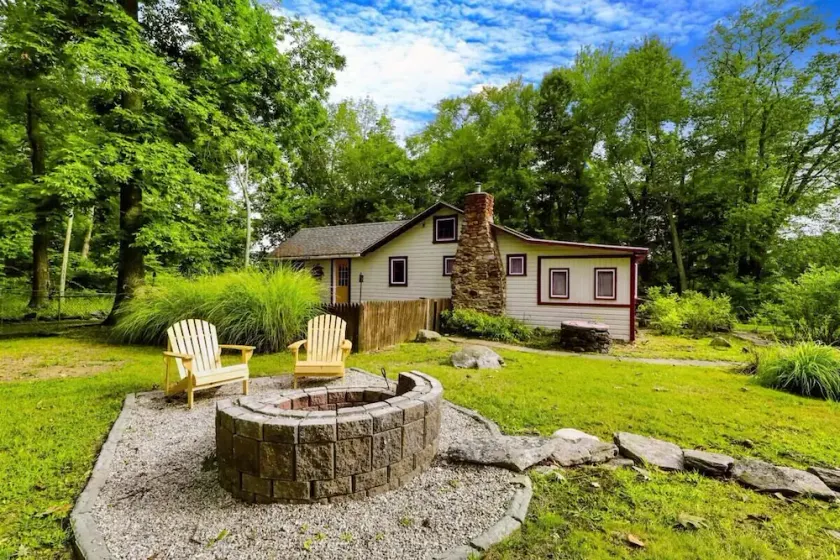 Lake - PetsOK - Wi-Fi - W&D - Fire Pit - Kayaks - Image 1