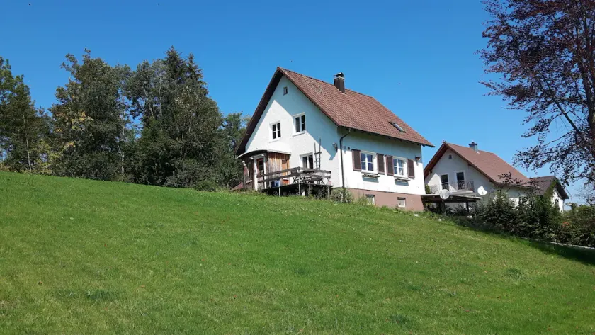amorevolmente ristrutturato casa per le vacanze con ampia. Giardino, ideale per le famiglie - Image 1