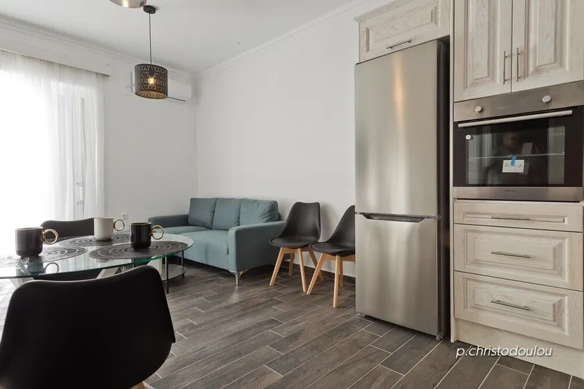 Helios Apartment 2 - Image 1