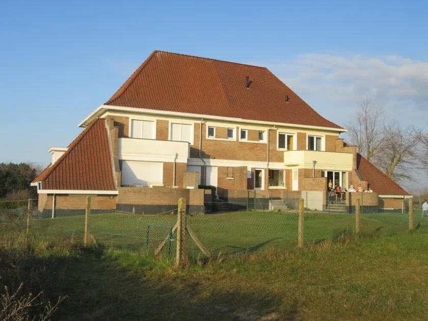 On top of the highest dune on the Belgian coast with panoramic view, free wifi - Image 1