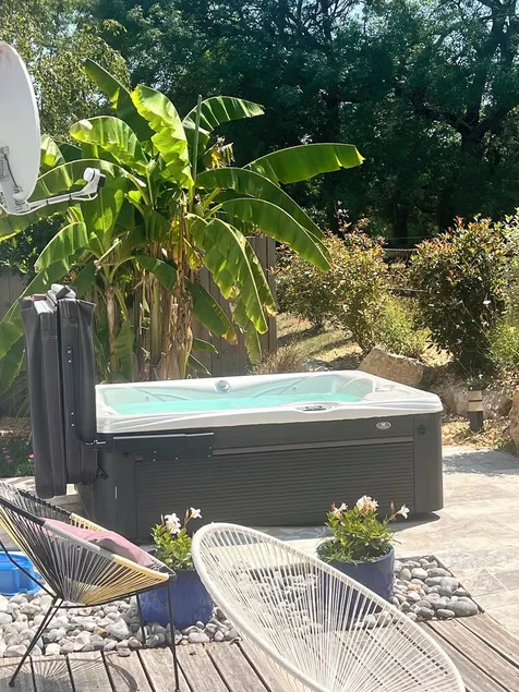 La maison de Gaia-spa-swimming pool-quiet between sea and marshes, charm-comfort - Image 1