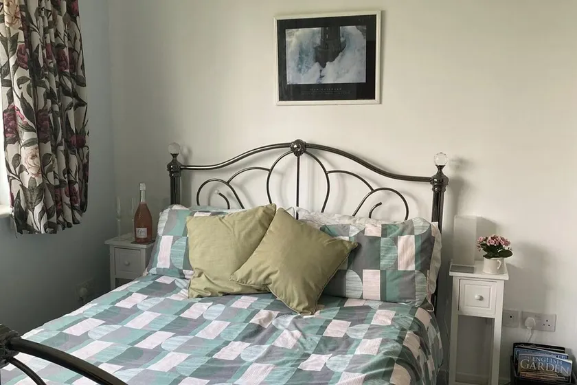 2 bedroom Holiday home in Norfolk private field - Image 1