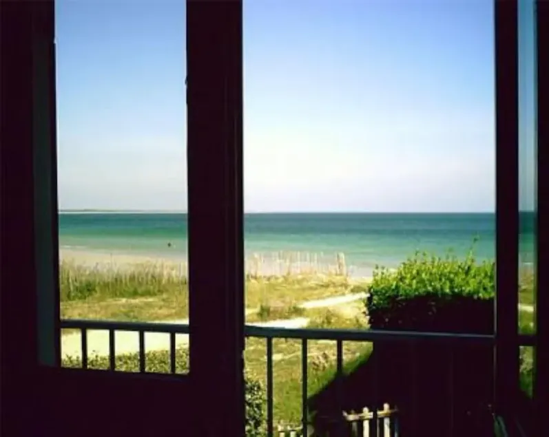 House 'The Waterfront \"(Sea 20m) - Image 1