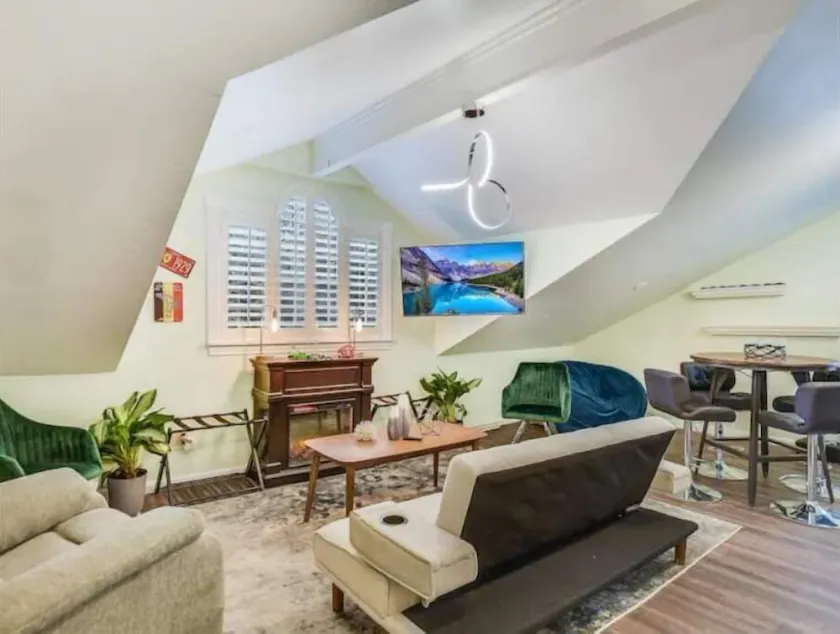 Cozy Oasis in SE Austin - Image 1