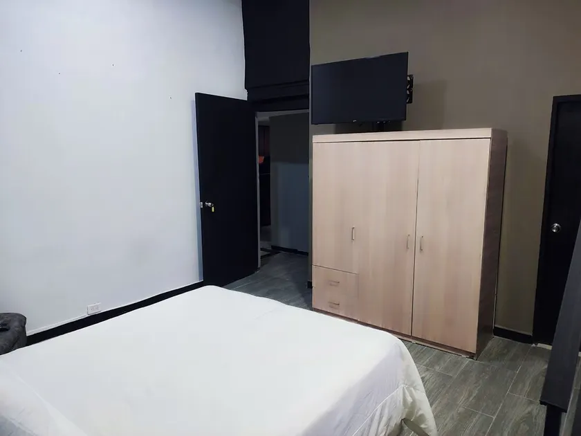 Grand Deluxe Room W/Bathroom and balcony @Poblado #6 301 (1guest) - Image 1