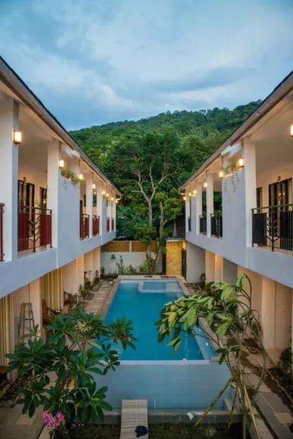 Norton Homestay, Jalan Senggigi, KM 10, Exclusive Suite #3 in Mangsit - Image 1
