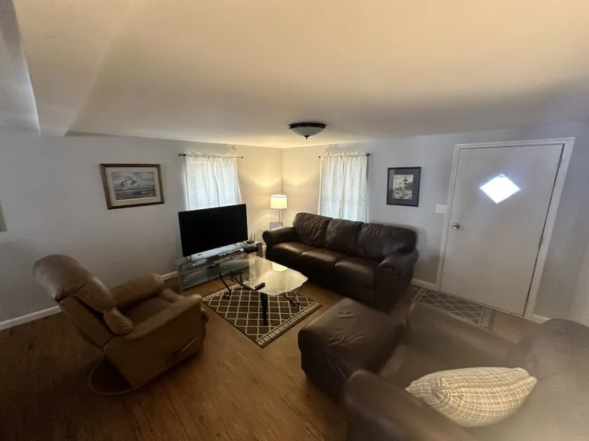 Beautiful Lake Marion Views!! Pet Friendly! Newly renovated and updated!! - Image 1