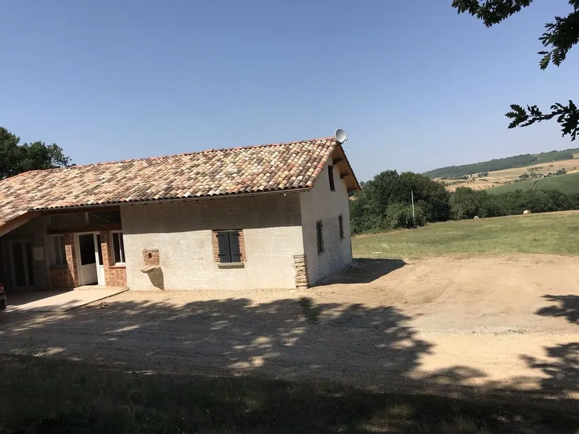 GITE LAUCADEL EN KAMPANJE LUFT - Image 1