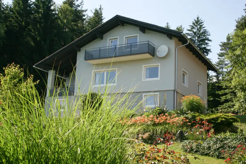 Casa de vacaciones en las afueras de Klagenfurt con una vista maravillosa - Image 1