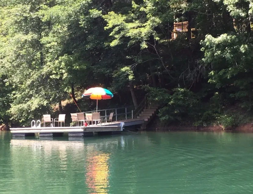 Lakefront Cabin på Lake Hiawassee / Bear Paw i Murphy, NC - Blue Ridge Mountains - Image 1
